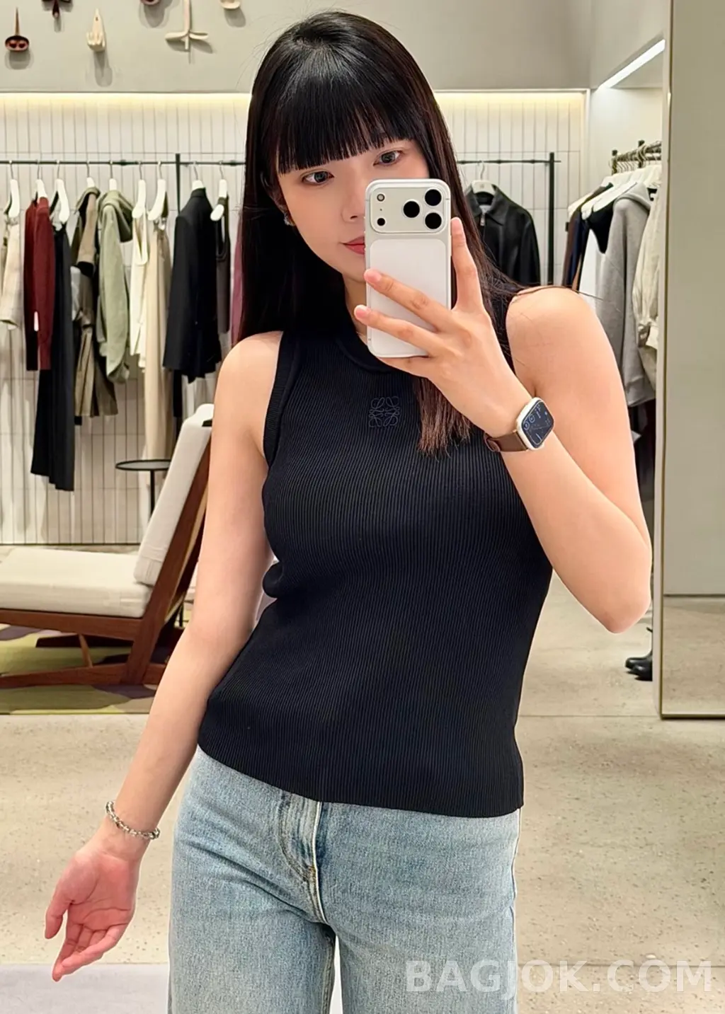 로에베 Loewe 아나그램 자수 리브드 슬리브리스 탱크탑 상세 이미지