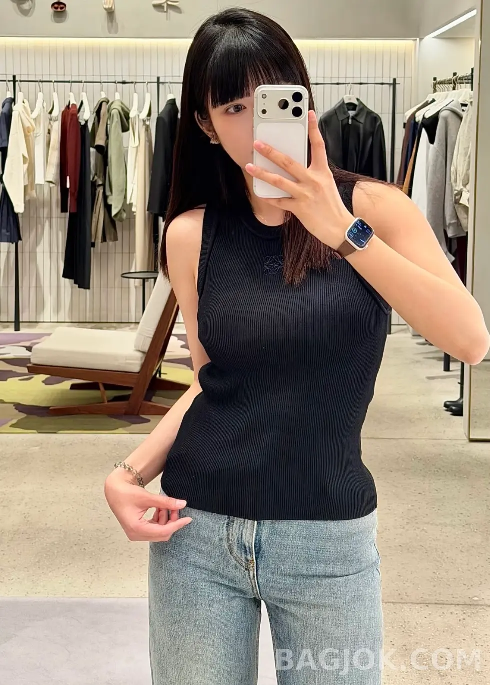 로에베 Loewe 아나그램 자수 리브드 슬리브리스 탱크탑 상세 이미지