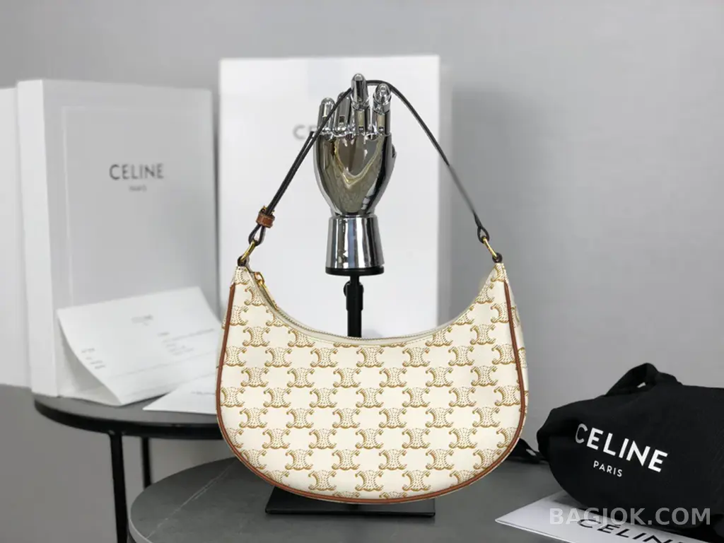 셀린느 CEL 아바 숄더백 캔버스 상세 이미지