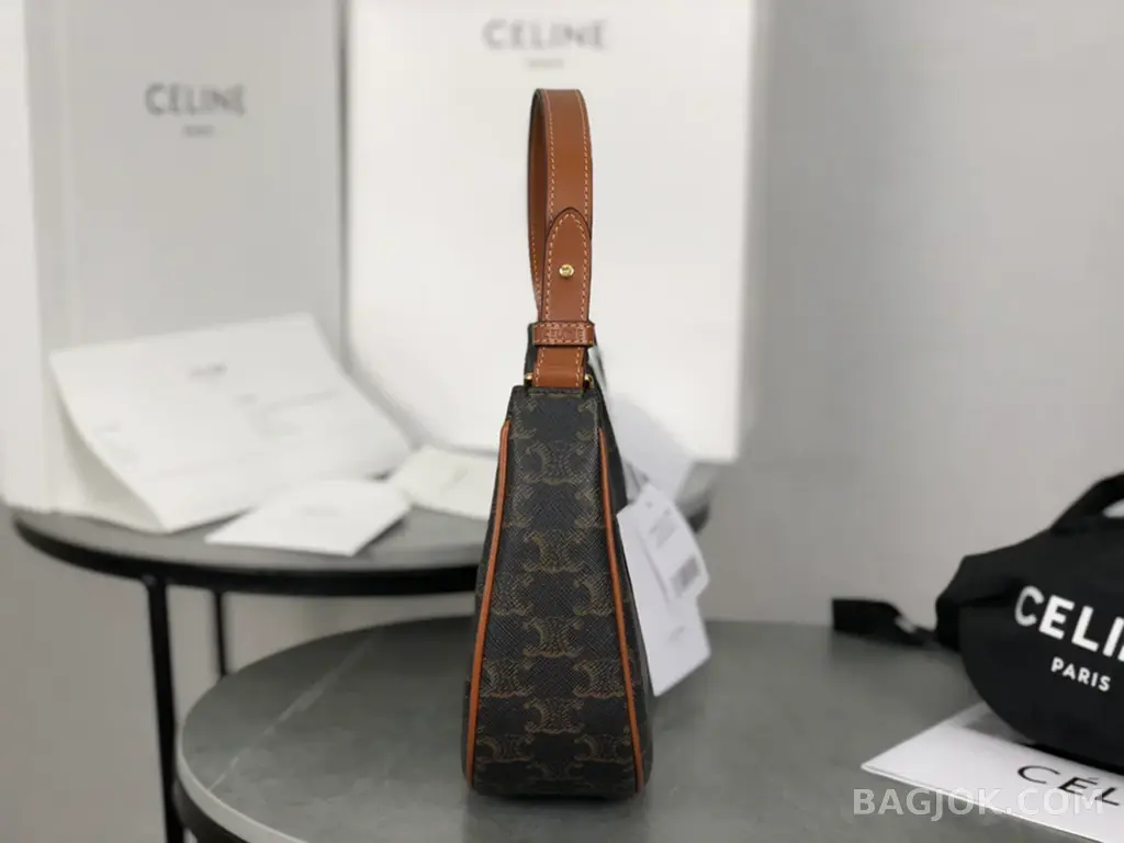 셀린느 CEL 아바 숄더백 캔버스 상세 이미지