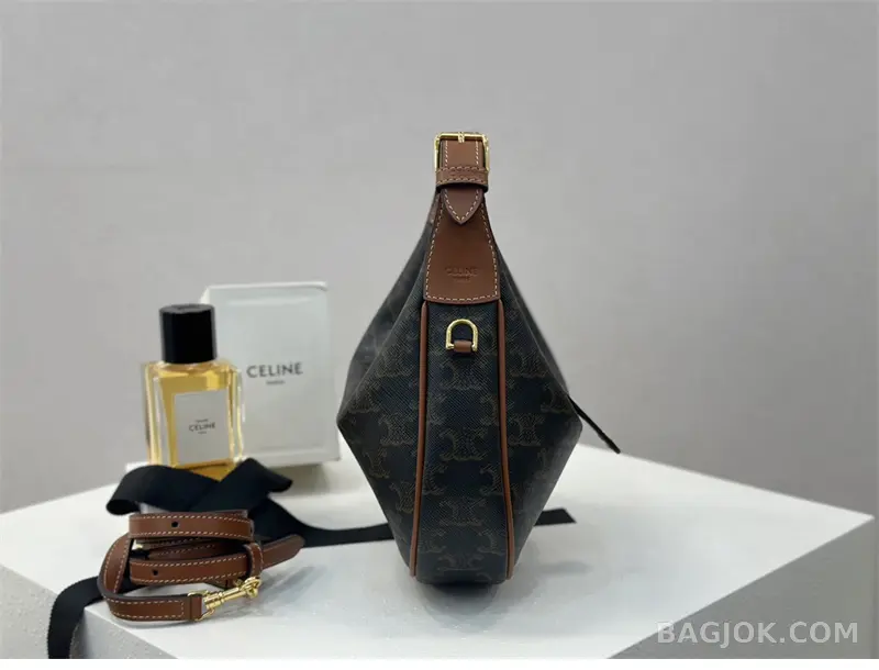 셀린느 셀린느 틴 룰루 트리옹프 캔버스 카프스킨 탄 상세 이미지