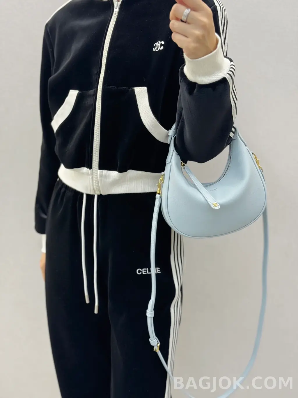 셀린느 CEL 틴 룰루백 그레인드 카프스킨 상세 이미지