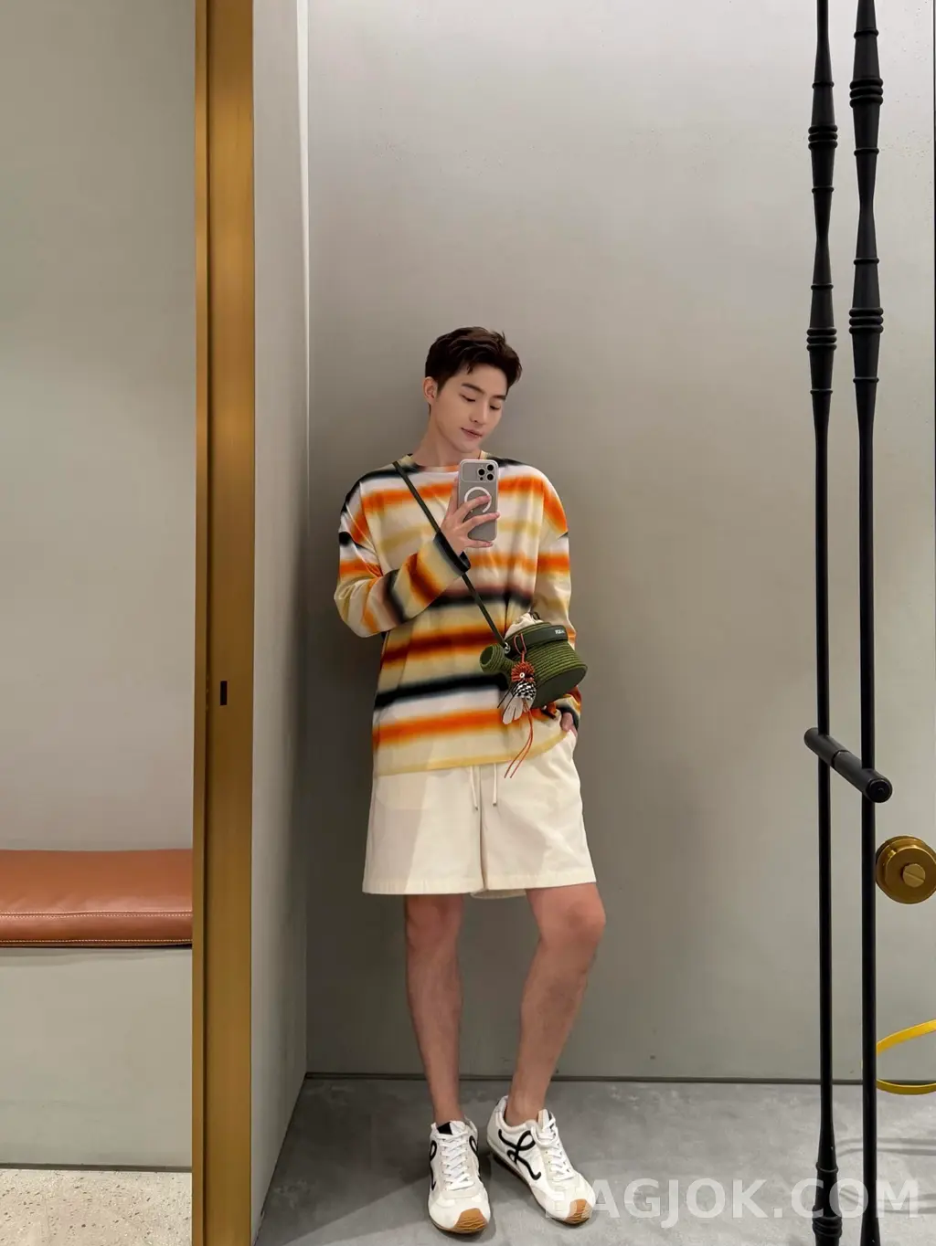로에베 Loewe Paula's Ibiza 아나그램 자수 쇼츠 상세 이미지