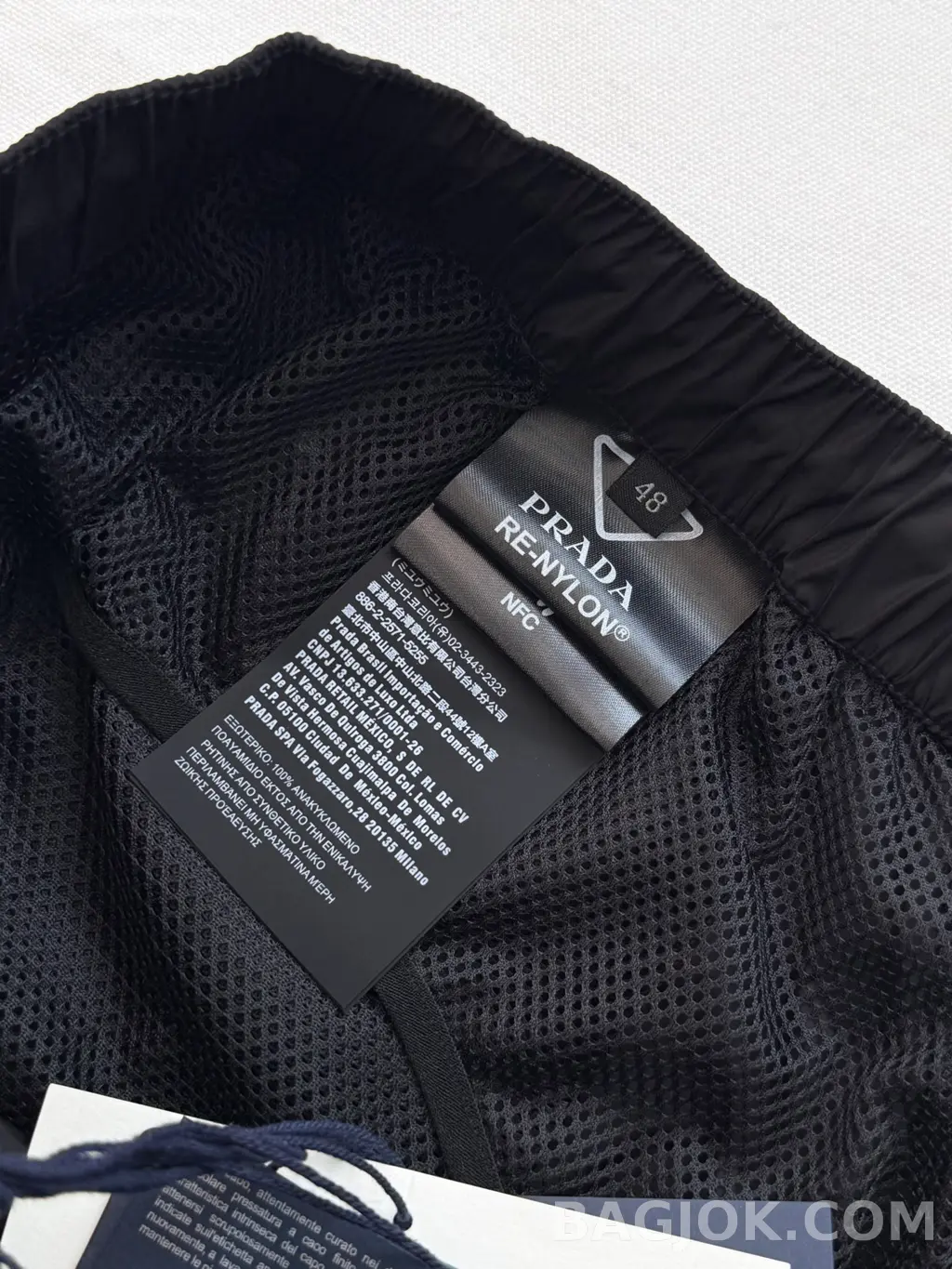 프라다 Prada 리나일론 카고 베르무다 쇼츠 상세 이미지