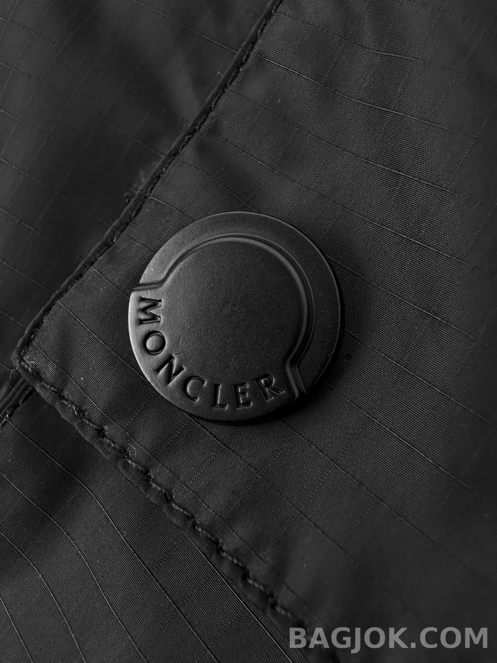 몽클레어 Moncler 카고 쇼츠 상세 이미지