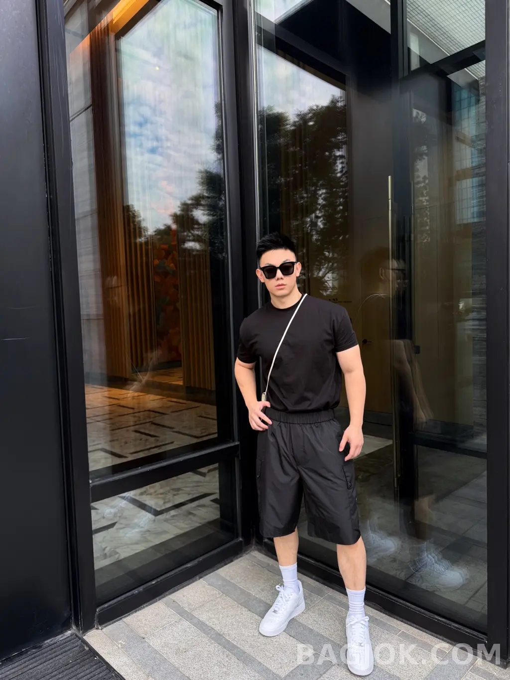 몽클레어 Moncler 카고 쇼츠 상세 이미지