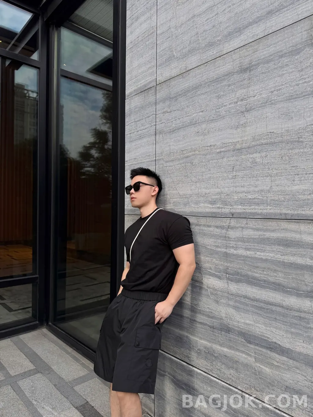몽클레어 Moncler 카고 쇼츠 상세 이미지