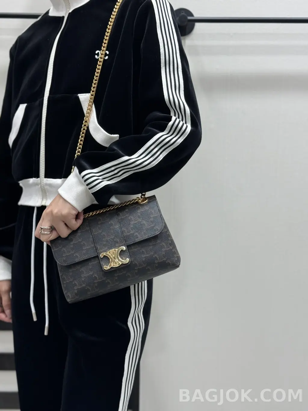 셀린느 CEL 틴 빅투아르 체인백 캔버스 상세 이미지