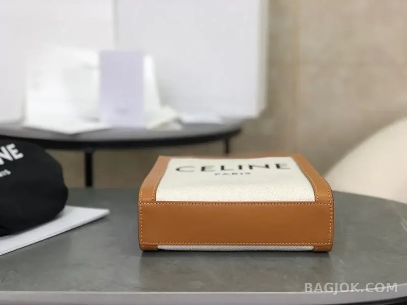 셀린느 CEL 버티컬 로고 카바스백 미니 상세 이미지