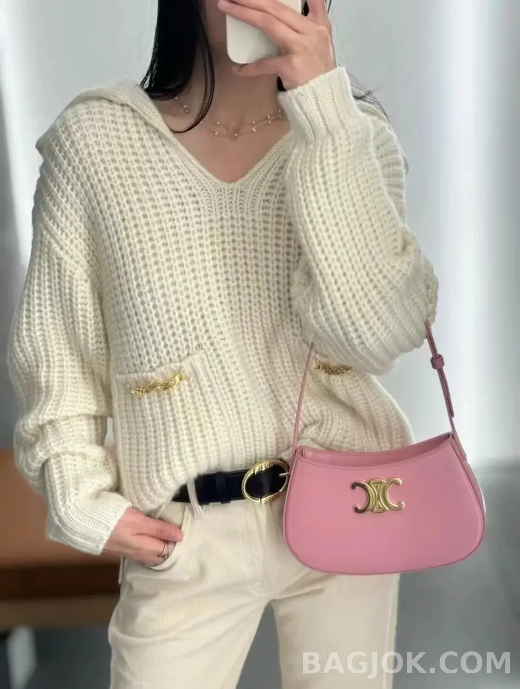 셀린느 CEL 틸리 숄더백 카프스킨 미디움 상세 이미지
