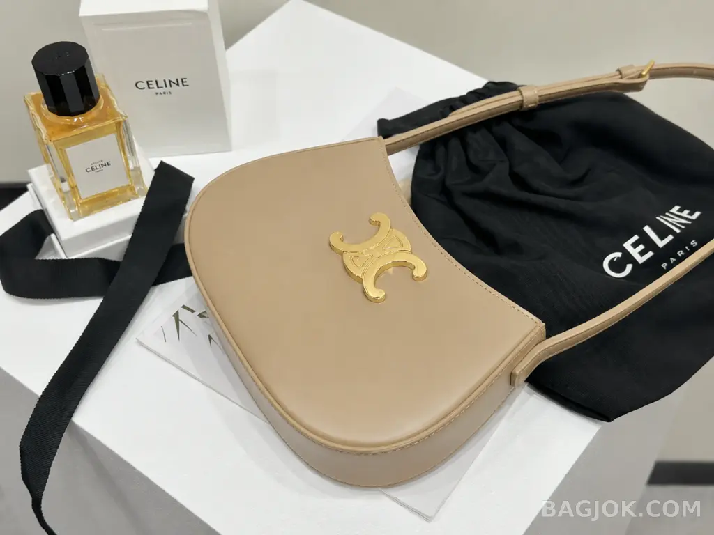 셀린느 CEL 틸리 숄더백 카프스킨 미디움 상세 이미지