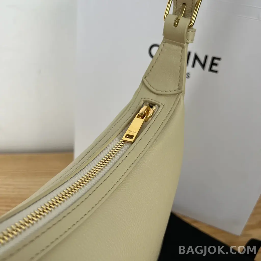 셀린느 CELINE 엘로이즈백 레더 스몰 상세 이미지