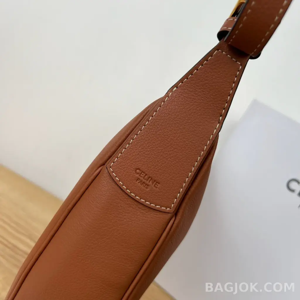 셀린느 CELINE 엘로이즈백 레더 스몰 상세 이미지