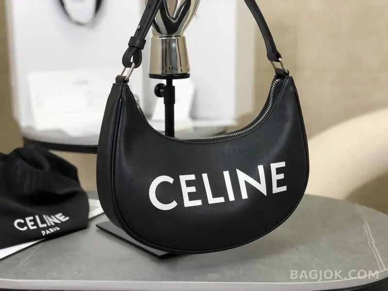 셀린느 CELINE 레더 로고 아바백 상세 이미지