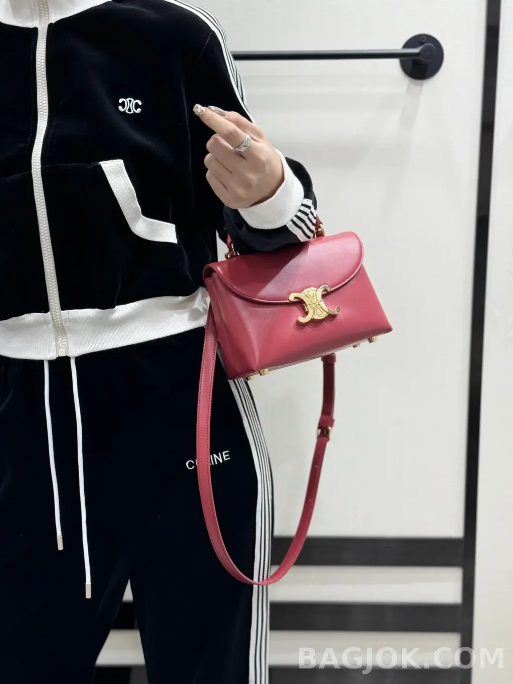셀린느 CELINE 트리옹프 틴 니노백 상세 이미지