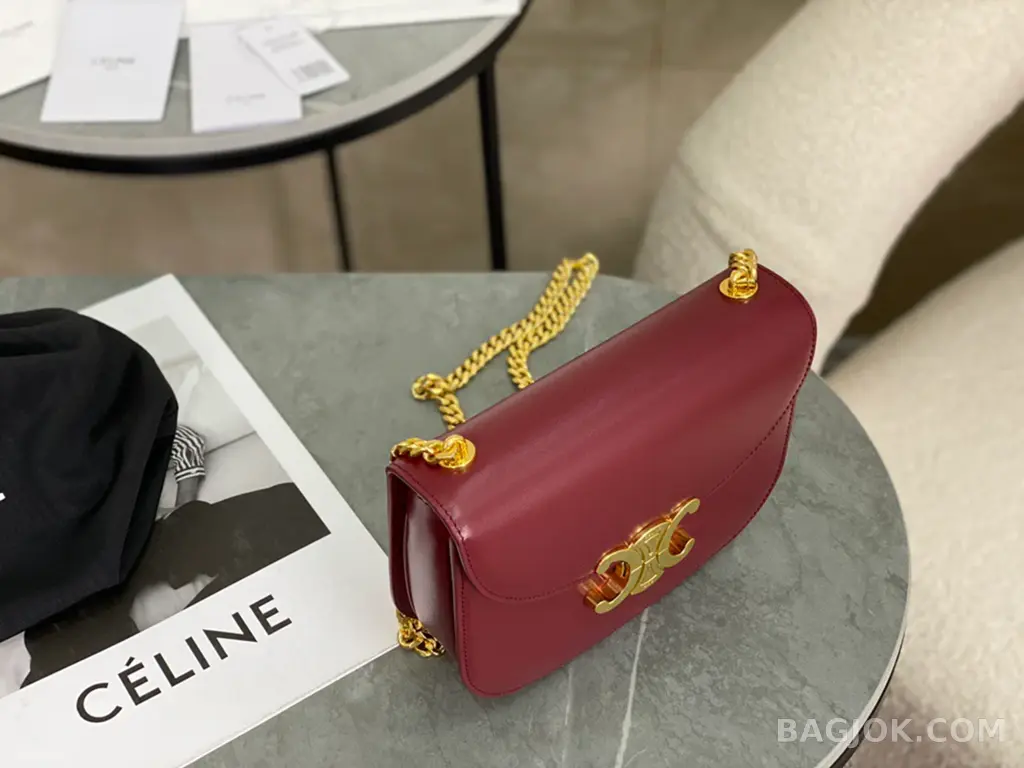 셀린느 CELINE 트리옹프 틴 베사체 레더 체인백 상세 이미지