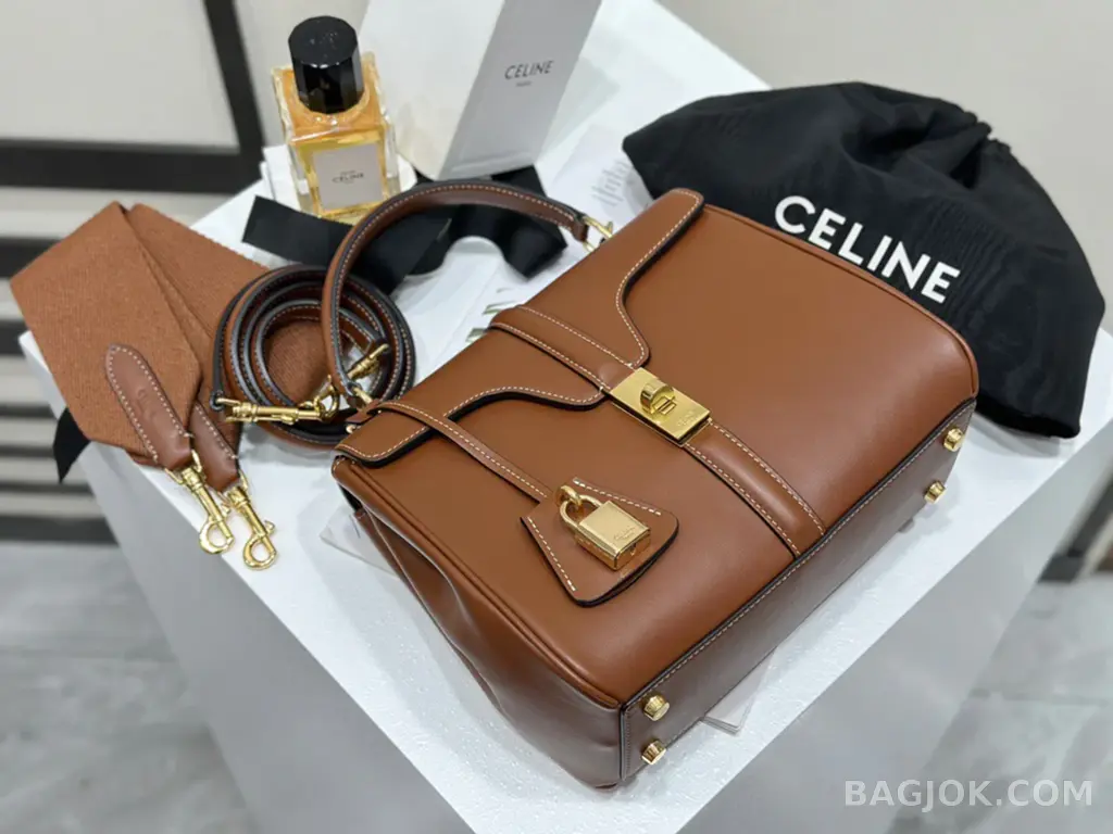 셀린느 CELINE 16백 스몰 상세 이미지