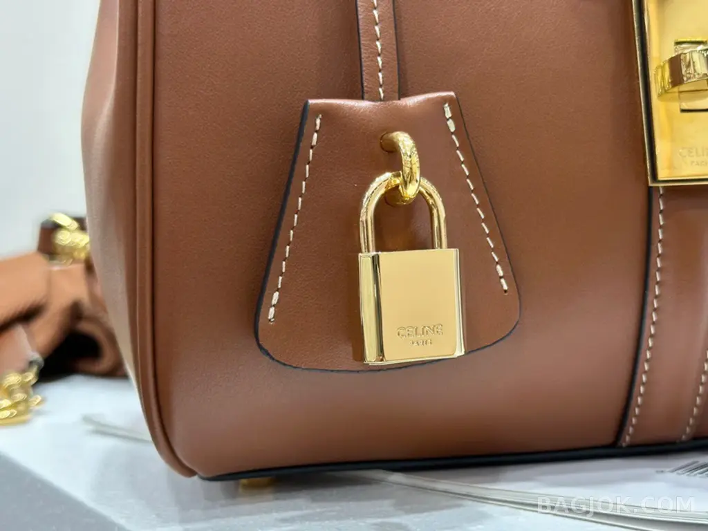 셀린느 CELINE 16백 스몰 상세 이미지