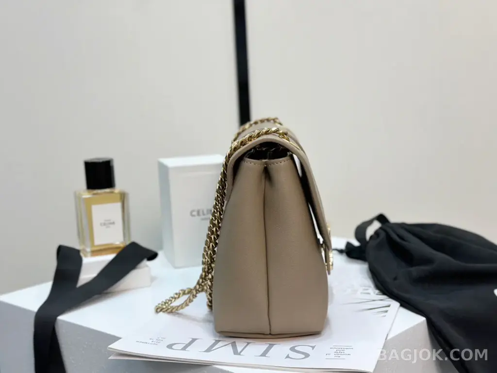 셀린느 CELINE 빅투아르 체인백 미디움 상세 이미지
