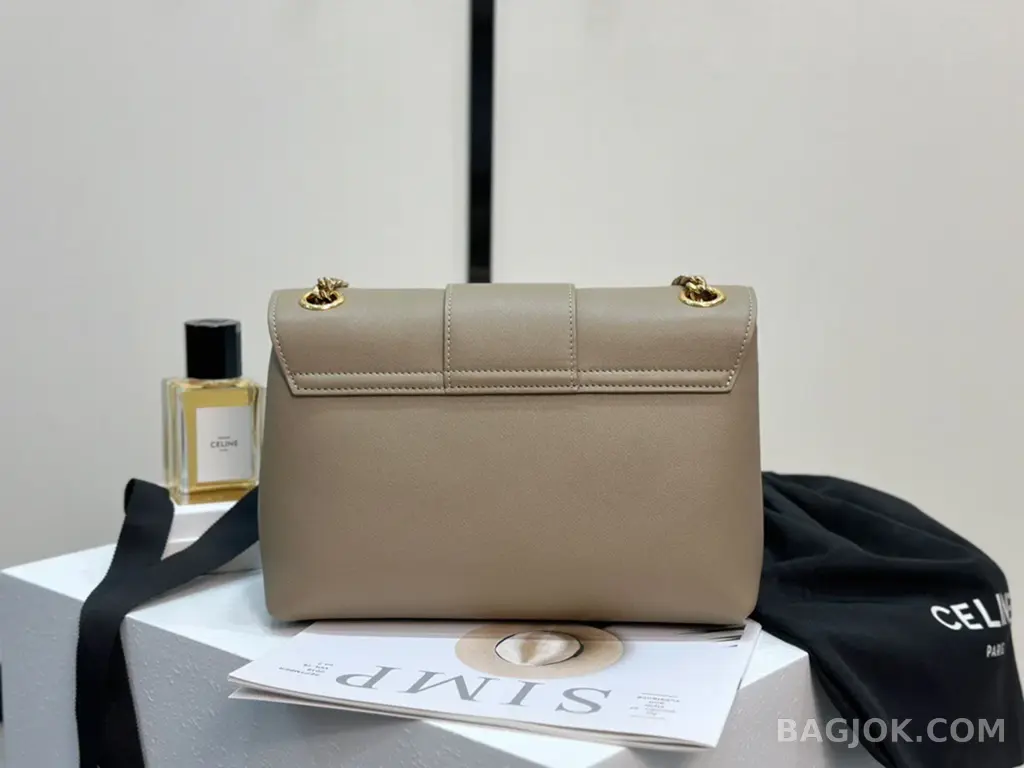 셀린느 CELINE 빅투아르 체인백 미디움 상세 이미지