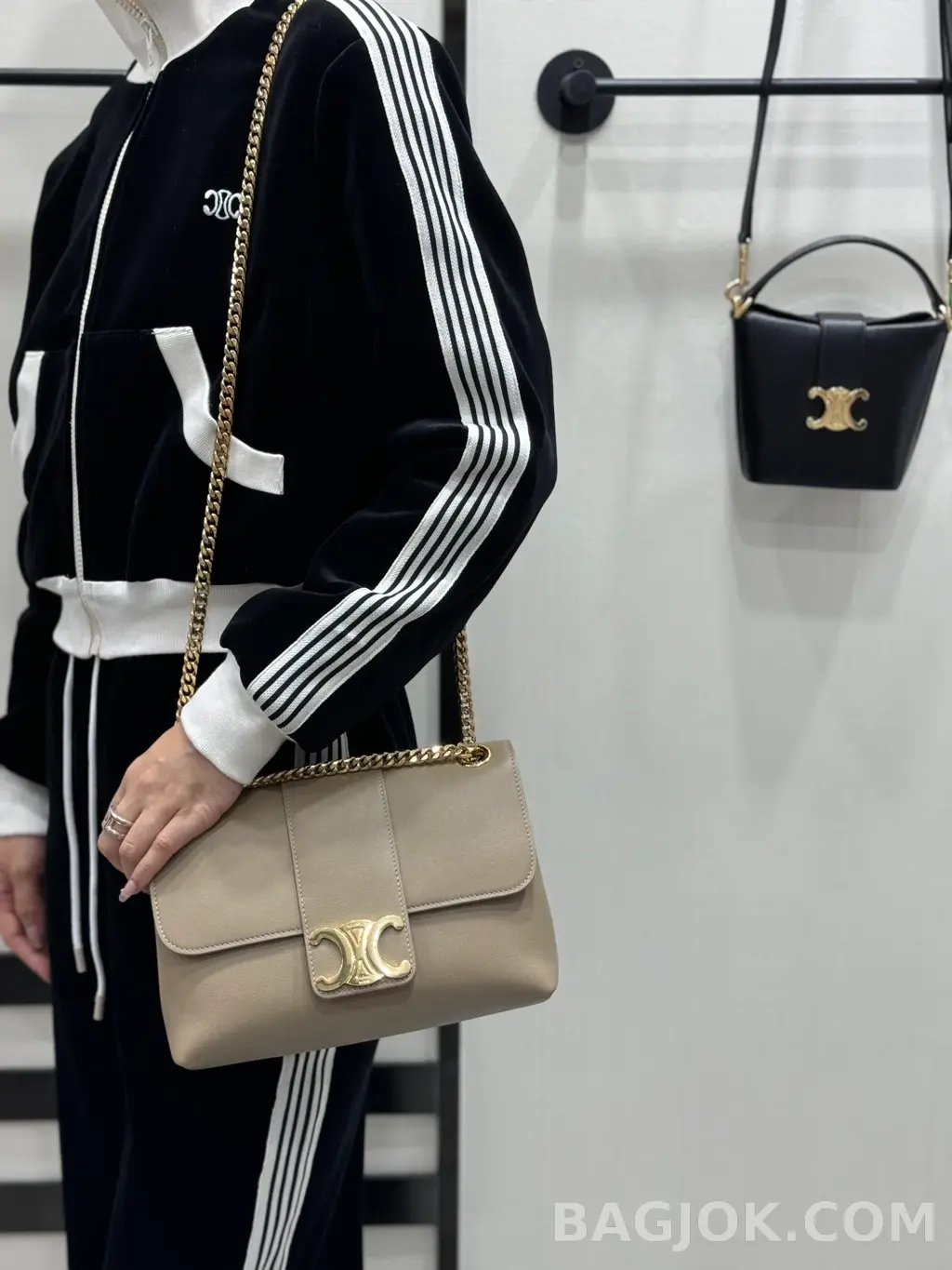 셀린느 CELINE 빅투아르 체인백 미디움 상세 이미지