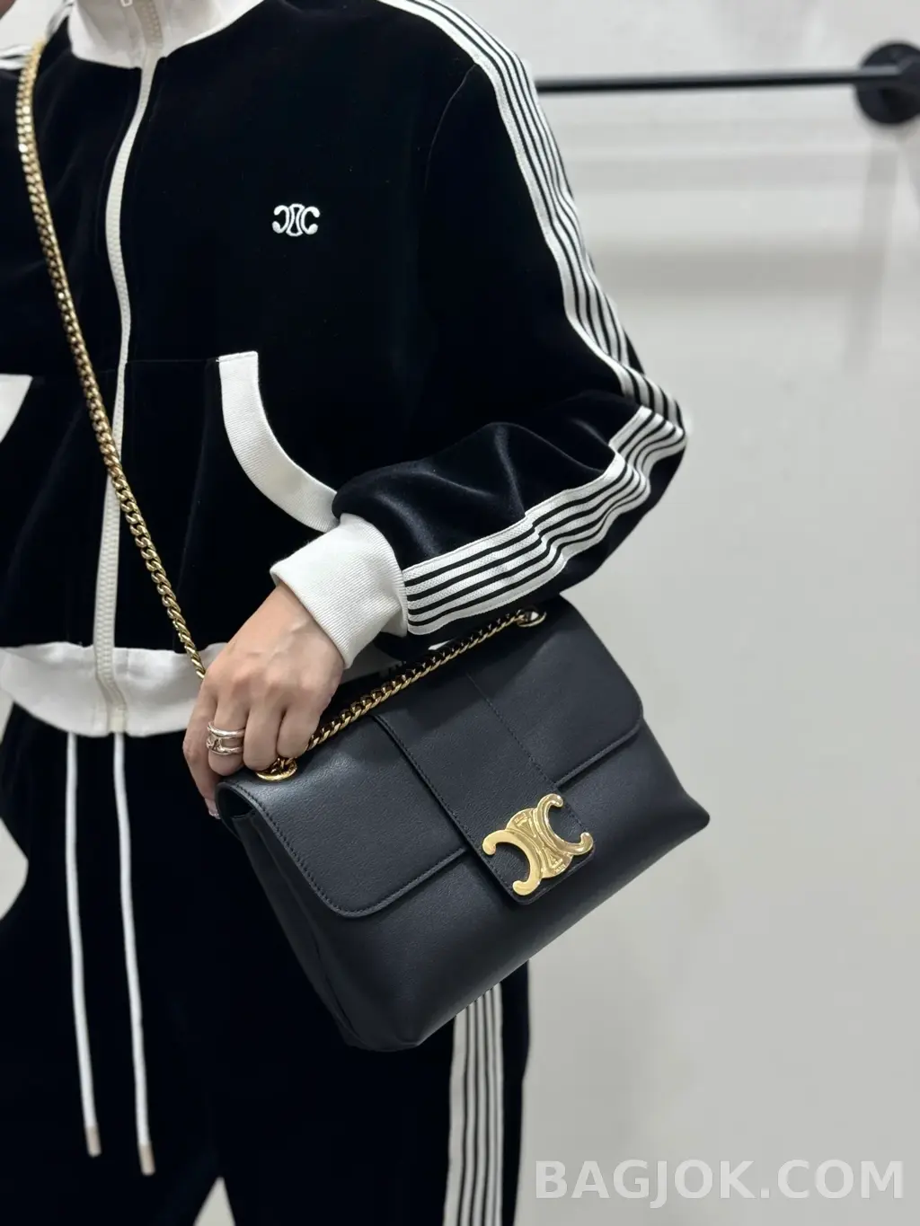 셀린느 CELINE 빅투아르 체인백 미디움 상세 이미지