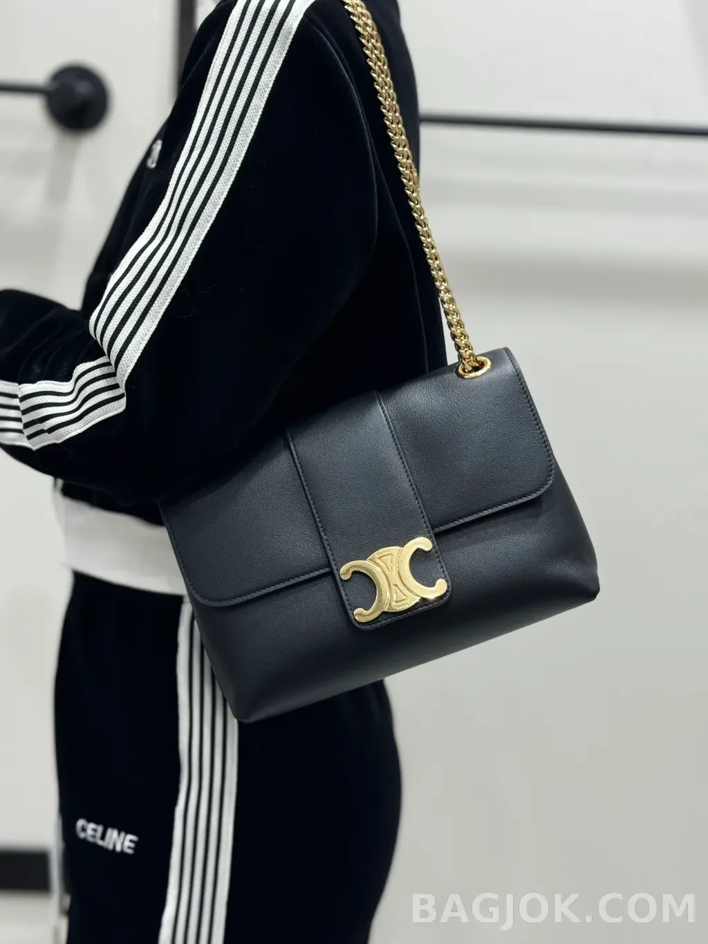 셀린느 CELINE 빅투아르 체인백 미디움 상세 이미지