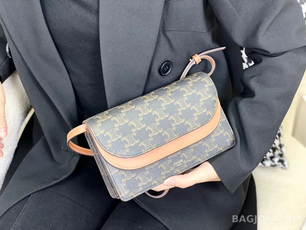 셀린느 CELINE 트리옹프 WOC 상세 이미지
