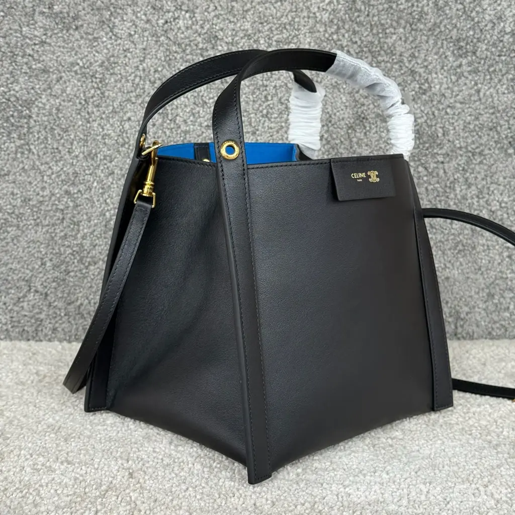 셀린느 CELINE 스몰 큐보 백 상세 이미지