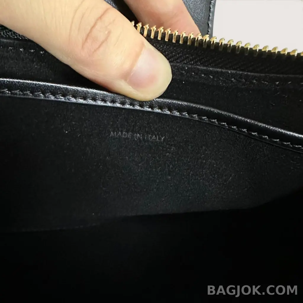 셀린느 CELINE 아바 트리오페 레더백 상세 이미지