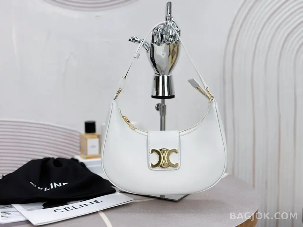셀린느 CELINE 아바 트리오페 레더백 상세 이미지