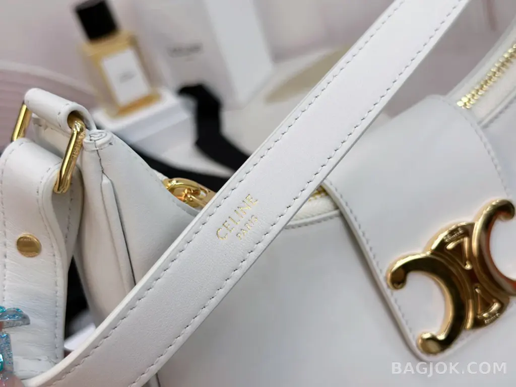 셀린느 CELINE 아바 트리오페 레더백 상세 이미지