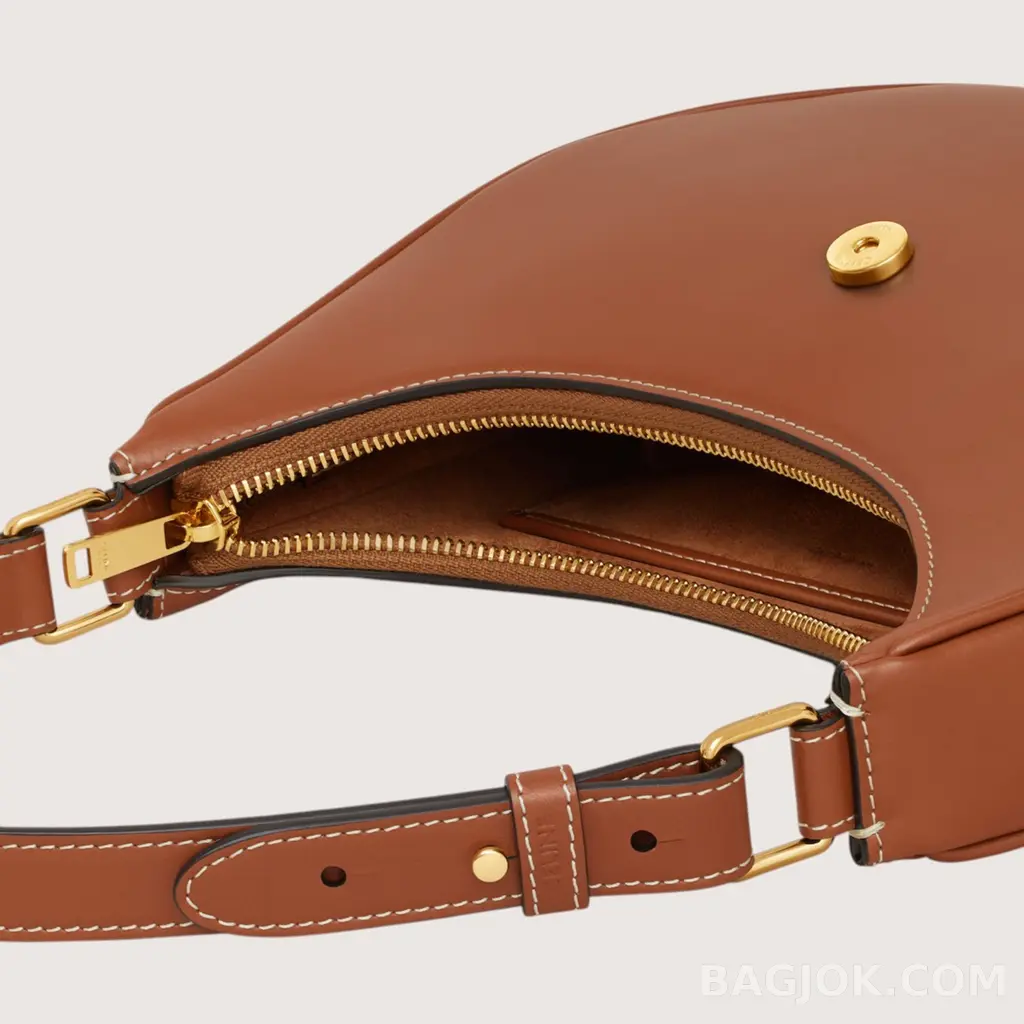 셀린느 CELINE 아바 트리오페 레더백 상세 이미지