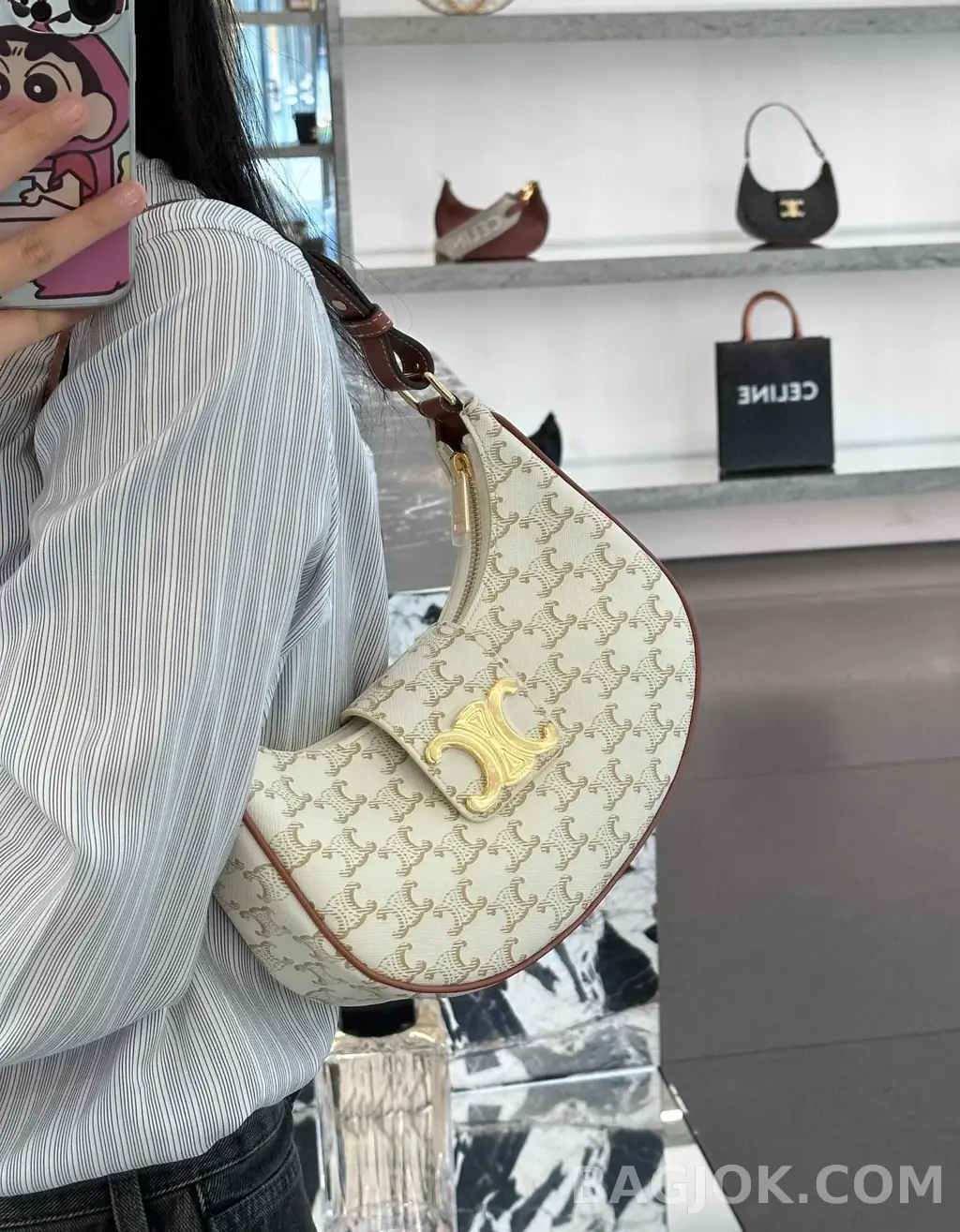 셀린느 CELINE 아바 트리오페 캔버스 레더백 상세 이미지