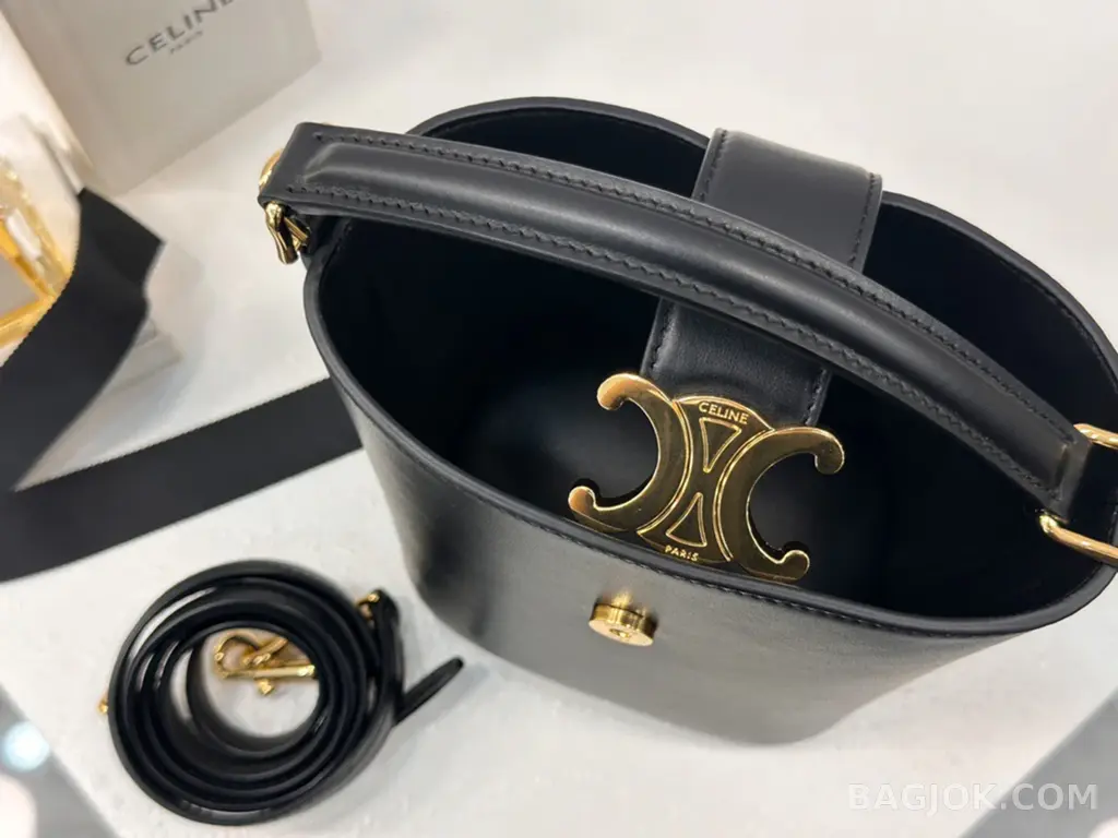 셀린느 CELINE 루이즈 버킷백 미니 상세 이미지