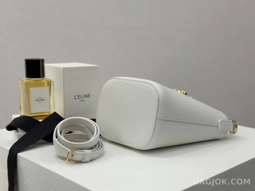 셀린느 CELINE 루이즈 버킷백 미니 상세 이미지