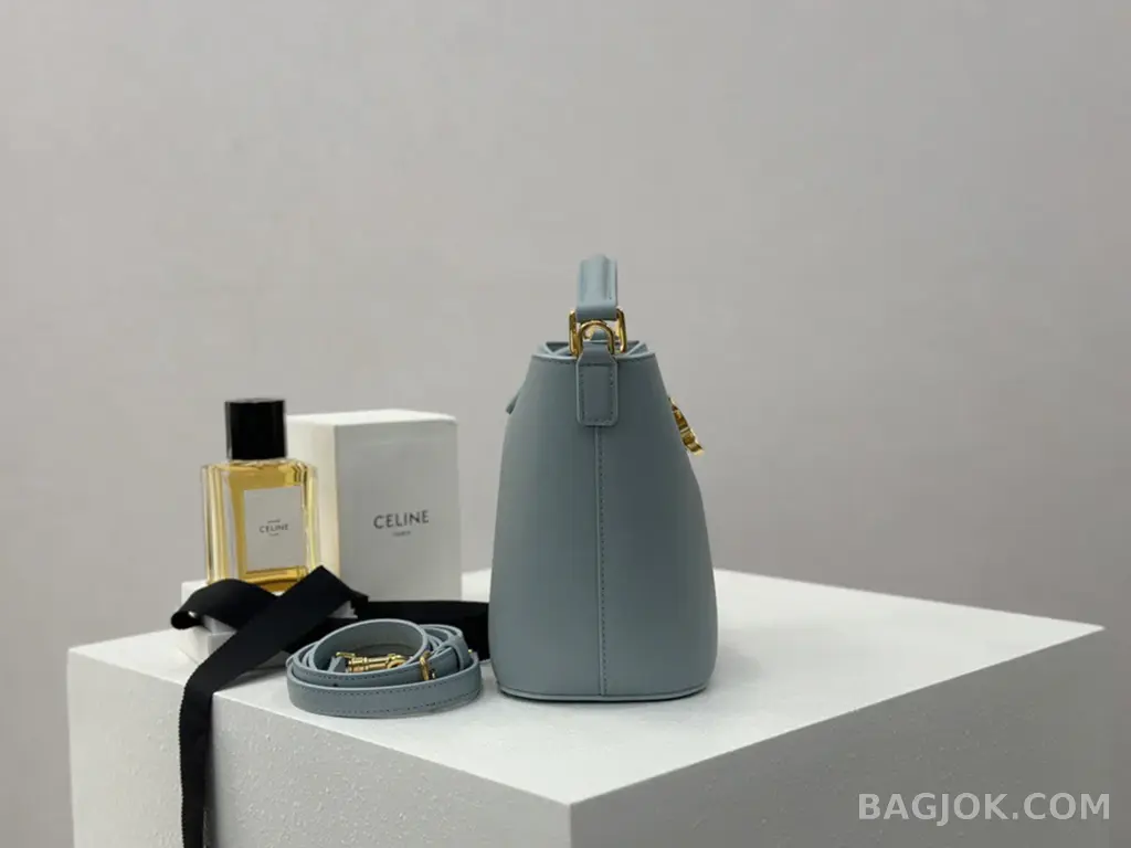셀린느 CELINE 루이즈 버킷백 미니 상세 이미지