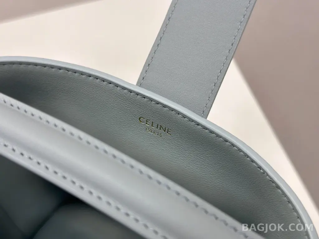 셀린느 CELINE 루이즈 버킷백 미니 상세 이미지