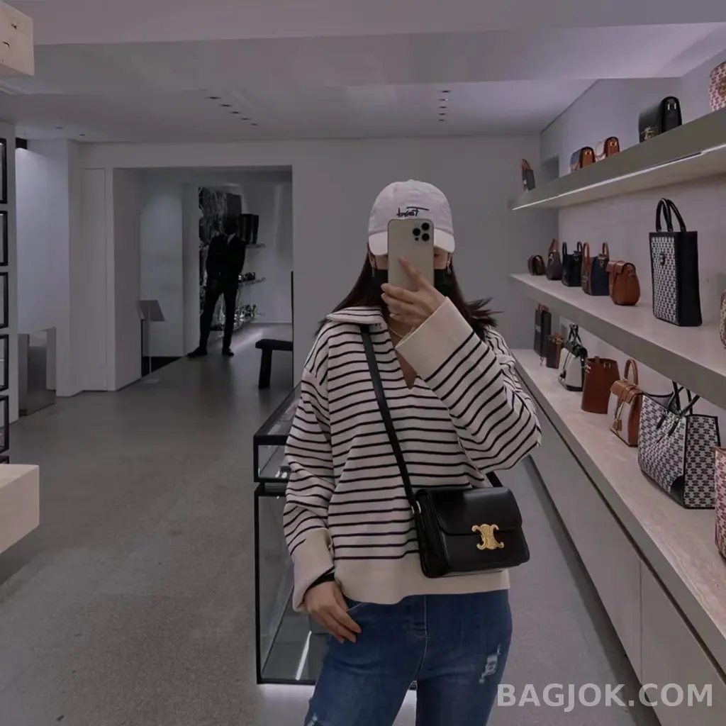 셀린느 CELINE 트리옹프 숄더백 미디움  상세 이미지