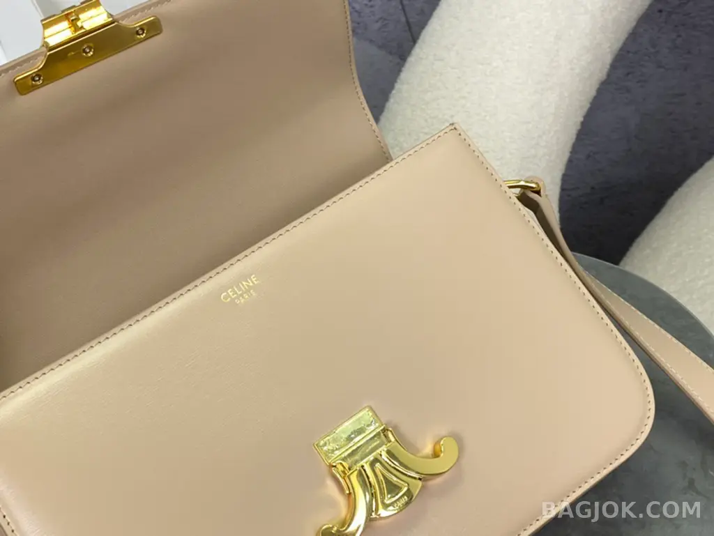 셀린느 CELINE 트리옹프 숄더백 미디움  상세 이미지