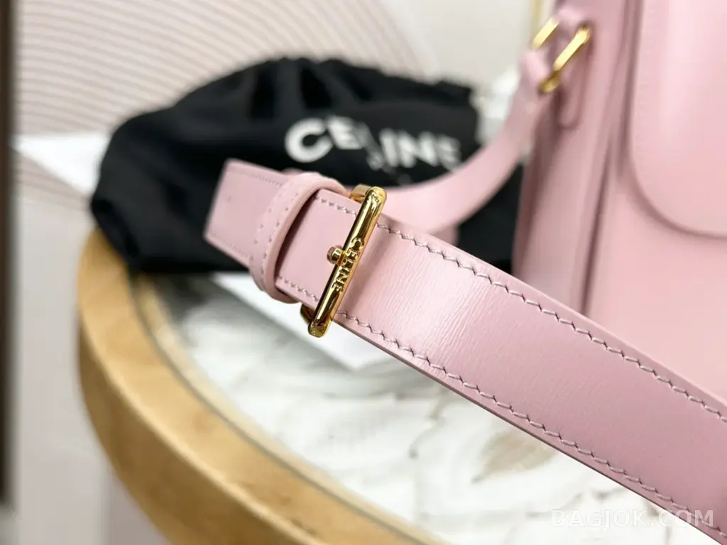 셀린느 CELINE 트리옹프 숄더백 미디움  상세 이미지