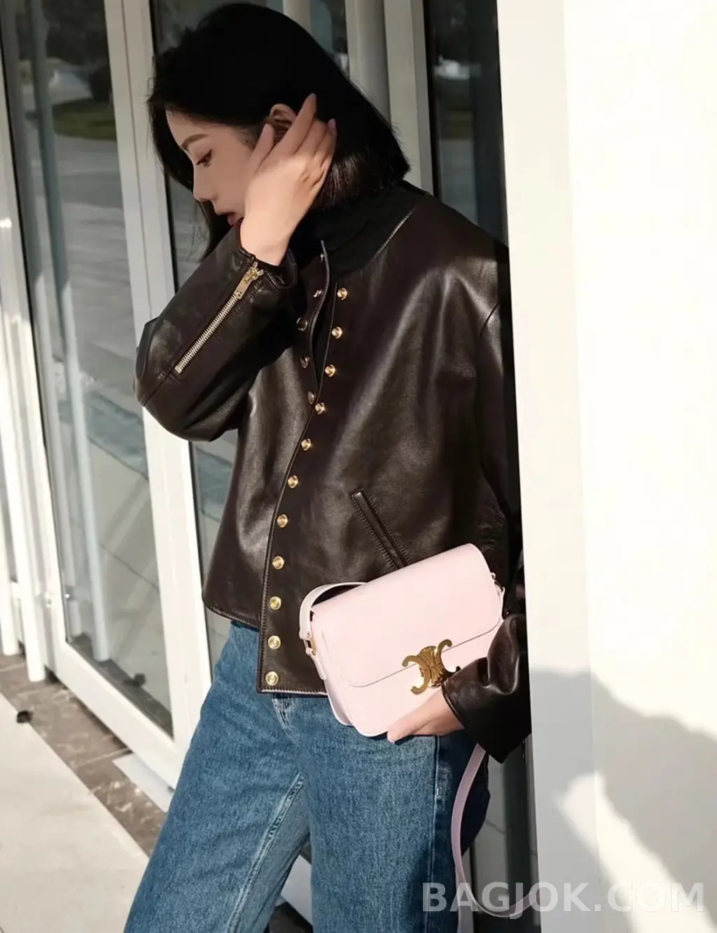 셀린느 CELINE 트리옹프 숄더백 틴 상세 이미지