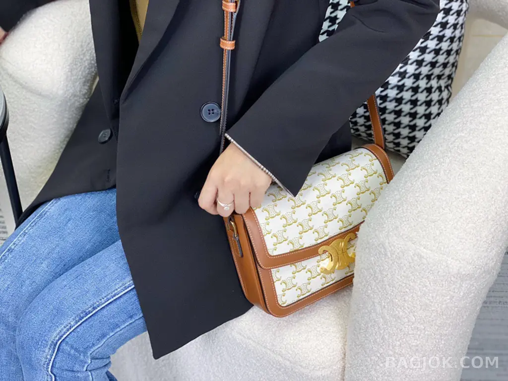 셀린느 CELINE 트리옹프 숄더백 캔버스 미디움 상세 이미지