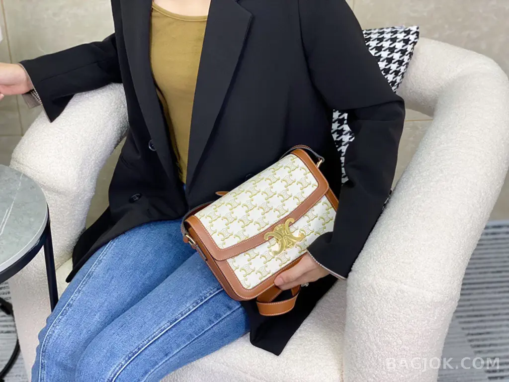 셀린느 CELINE 트리옹프 숄더백 캔버스 미디움 상세 이미지