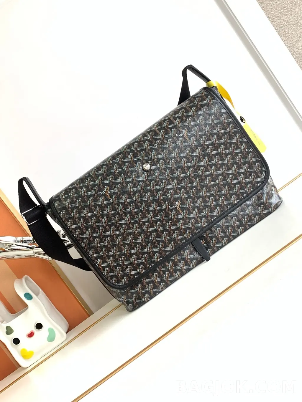 고야드 GOYARD 카페티엔 메신저백 MM 상세 이미지