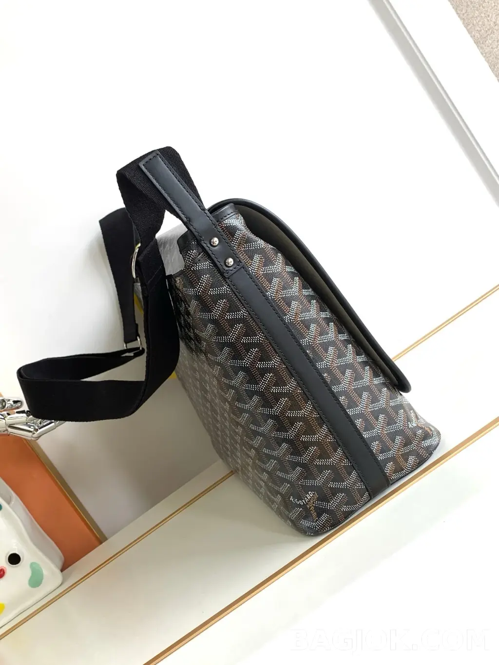고야드 GOYARD 카페티엔 메신저백 MM 상세 이미지