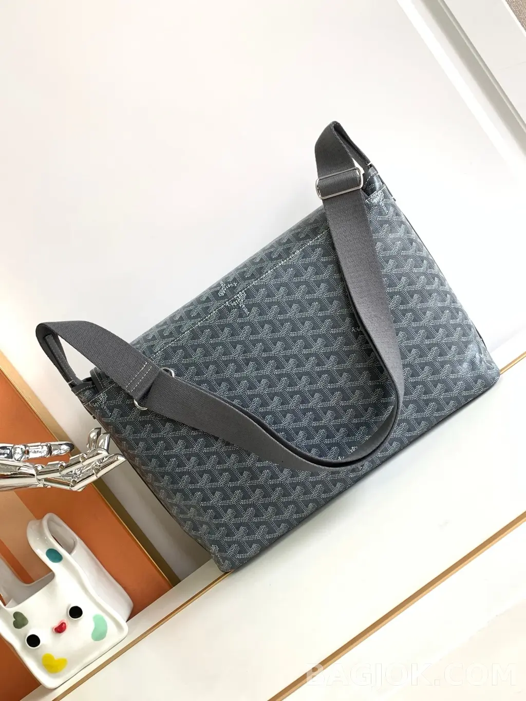 고야드 GOYARD 카페티엔 메신저백 MM  상세 이미지