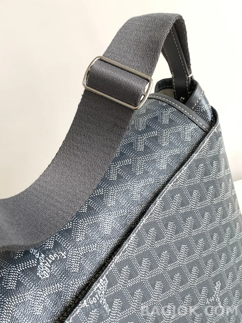 고야드 GOYARD 카페티엔 메신저백 MM  상세 이미지