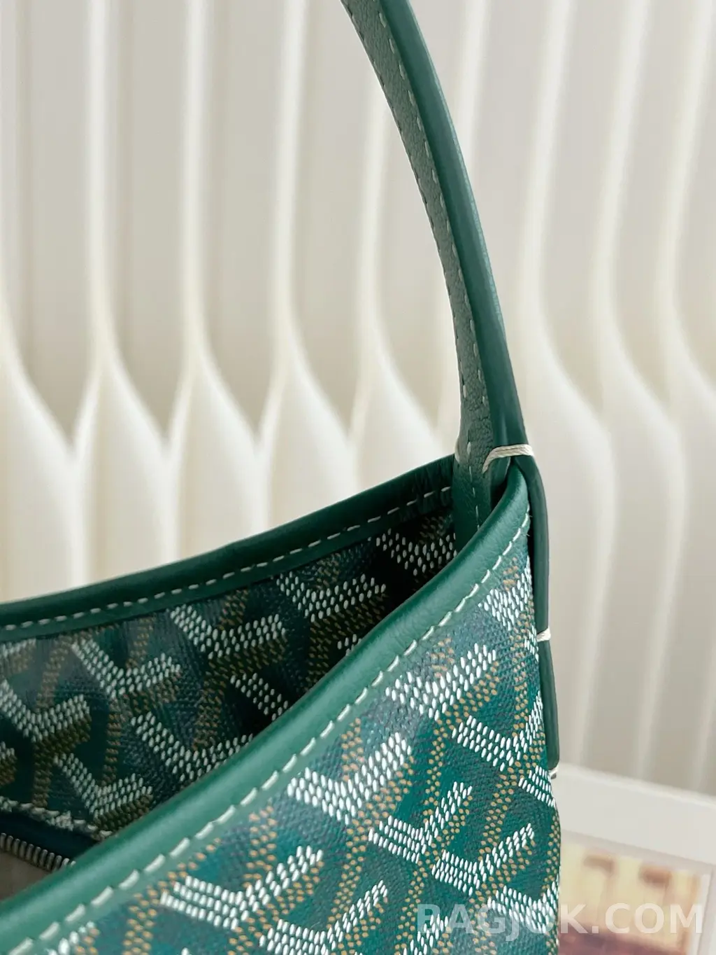 고야드 GOYARD 보헴 호보 백 PM 상세 이미지