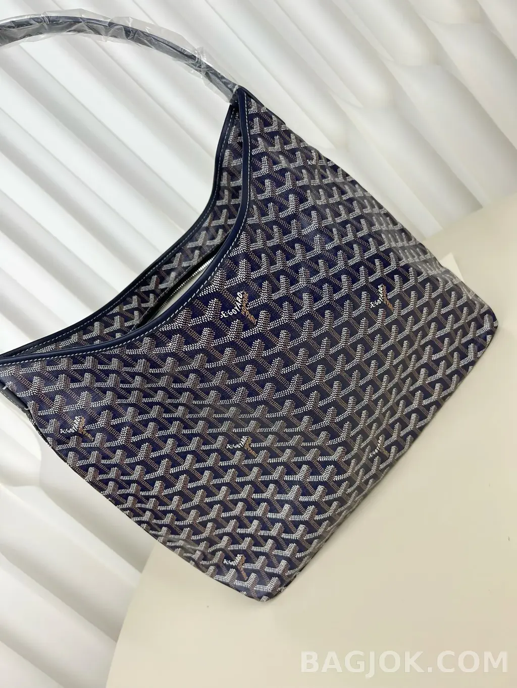 고야드 GOYARD 보헴 호보 백 PM 상세 이미지